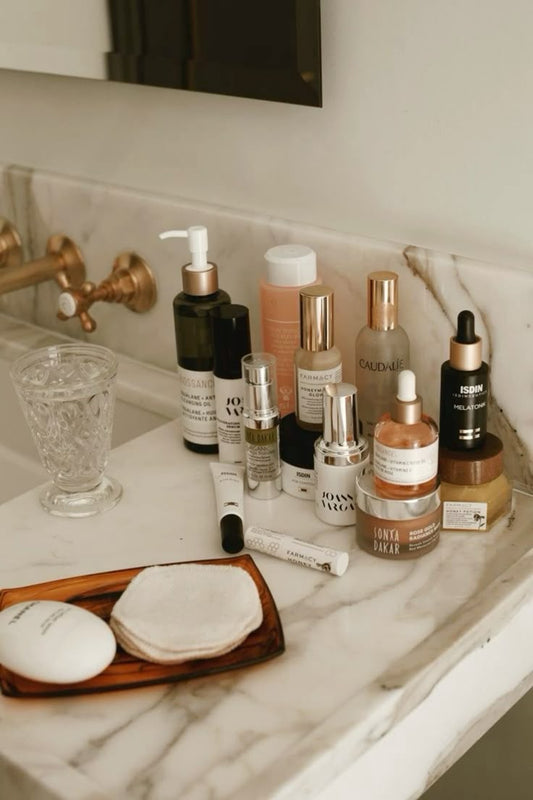 La importancia de una rutina de skincare personalizada: tu piel no necesita lo que todas usan